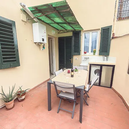 Rosselli Terrace *