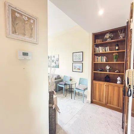 Rosselli Terrace Apartman *